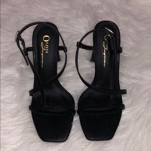 F21 Black Stappy Open Toe Heels